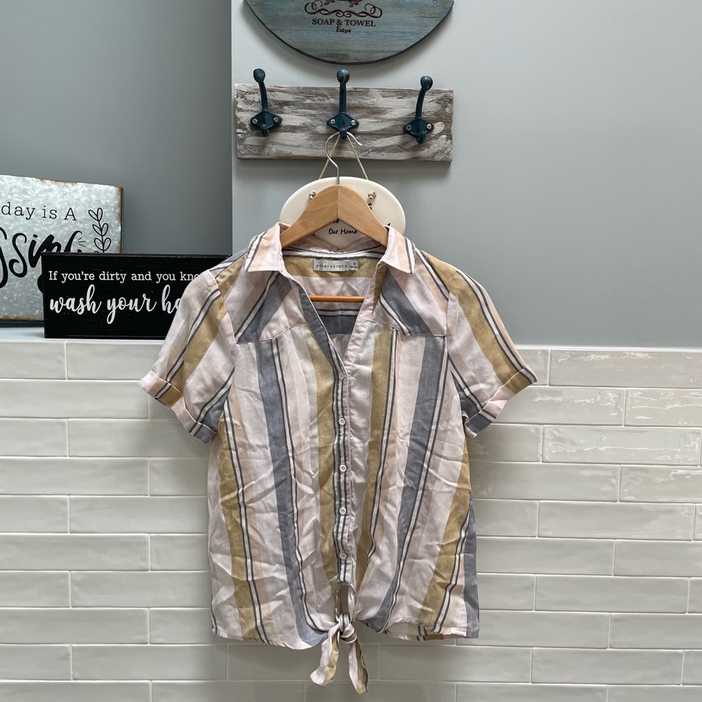 Paper Crane Short Sleeve Front Tie Blouse